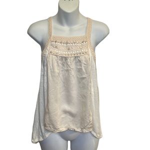 American Eagle Cream pullover bohoTop.  Size medium